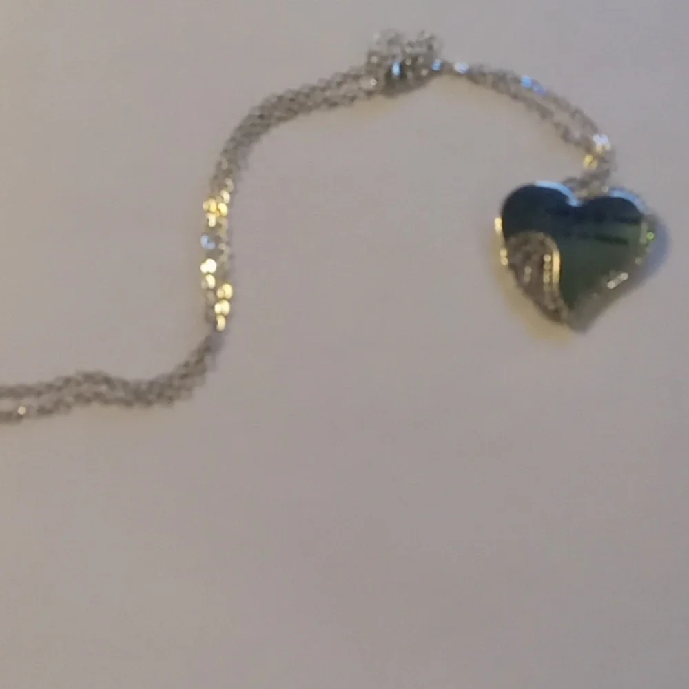 Necklace - Picture 2 of 2